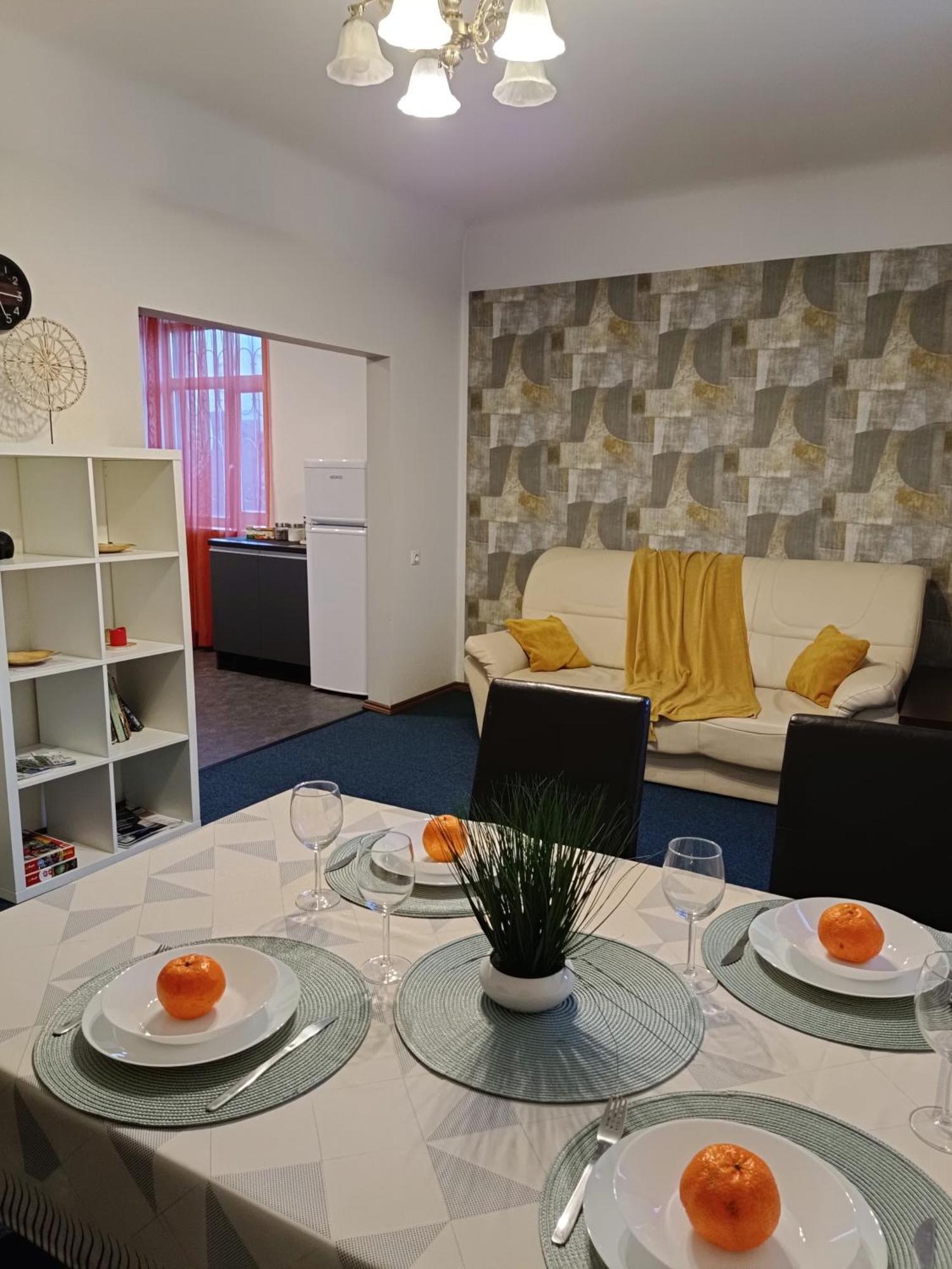 Lägenhet Ideally Located Center 2 Bedrooms Spacious *