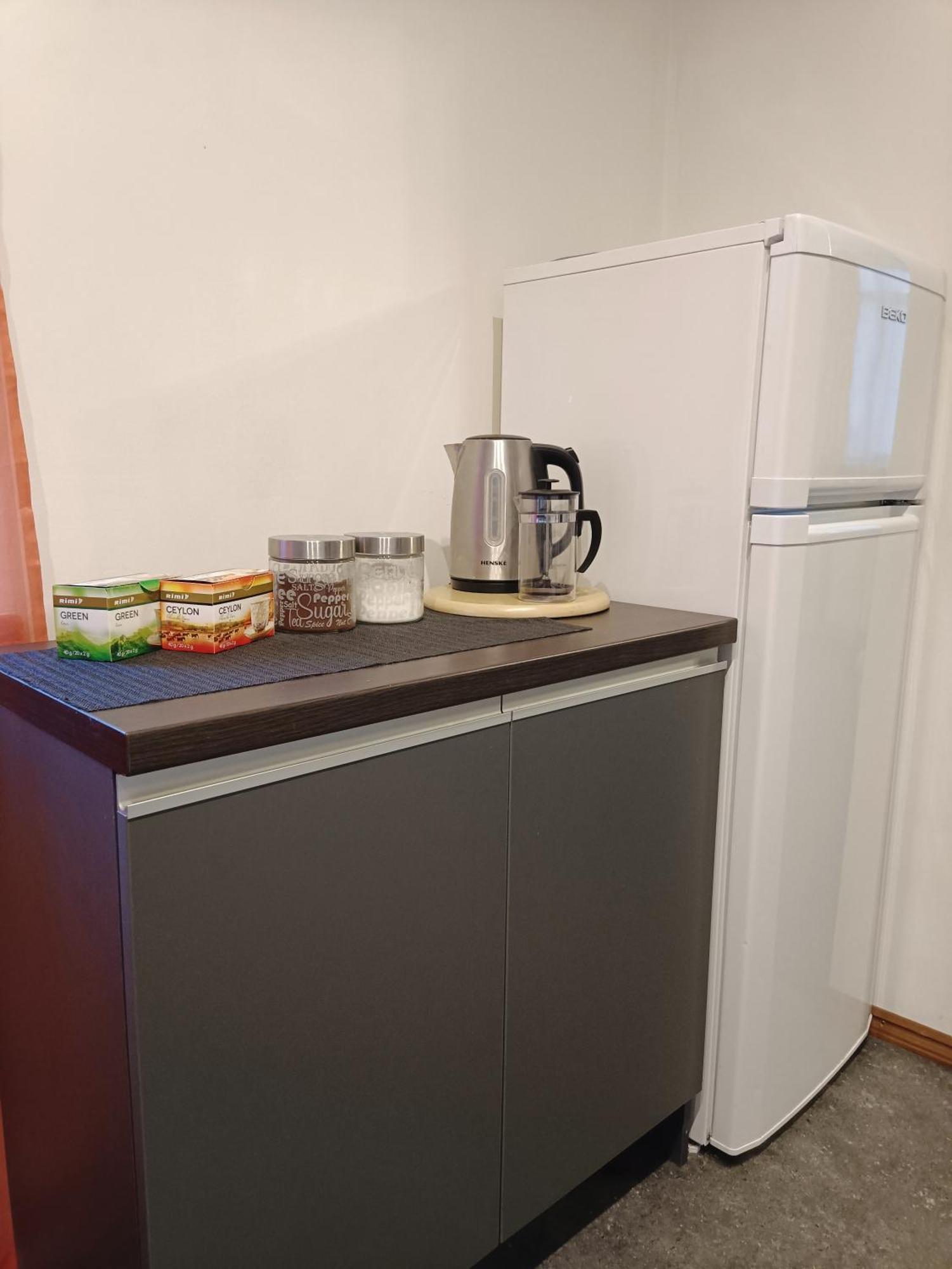 Ideally Located Center 2 Bedrooms Spacious Lägenhet *